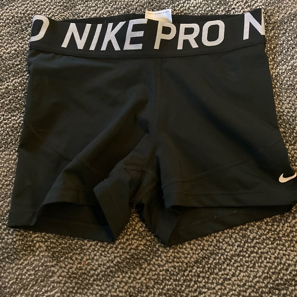 Nike pro black shorts -M